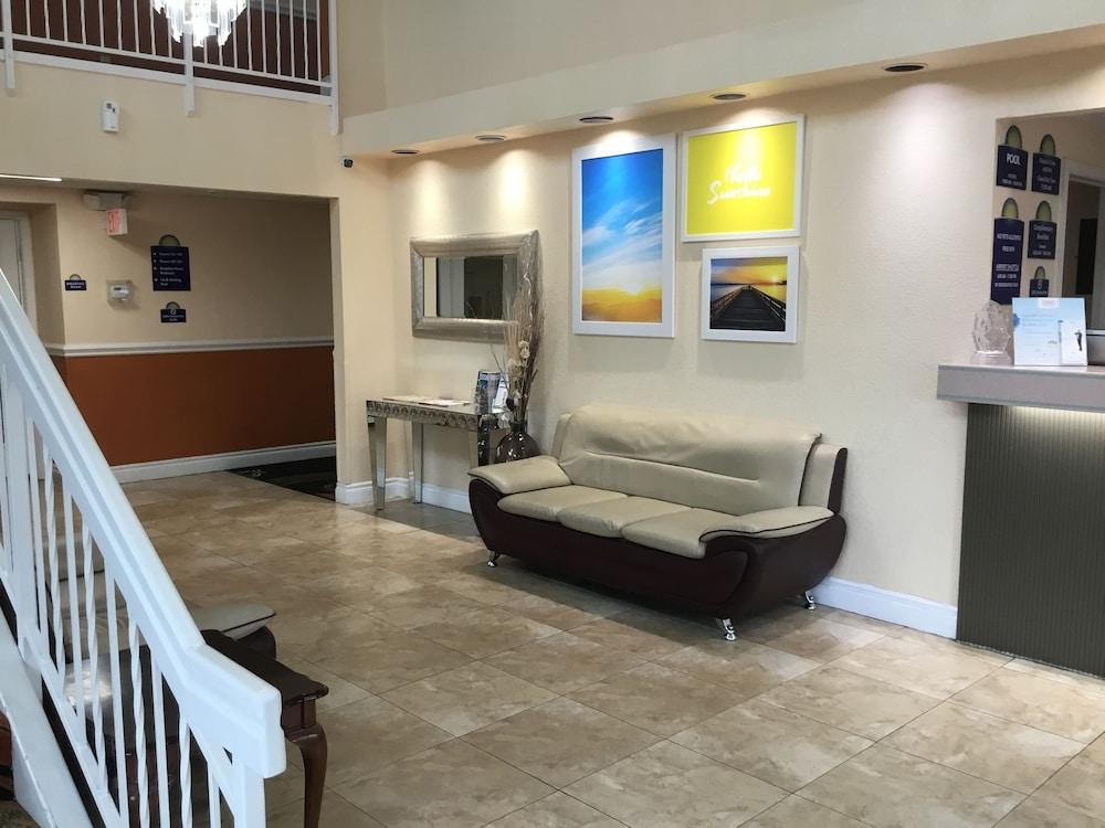 Days Inn By Wyndham San Antonio Airport Exterior photo